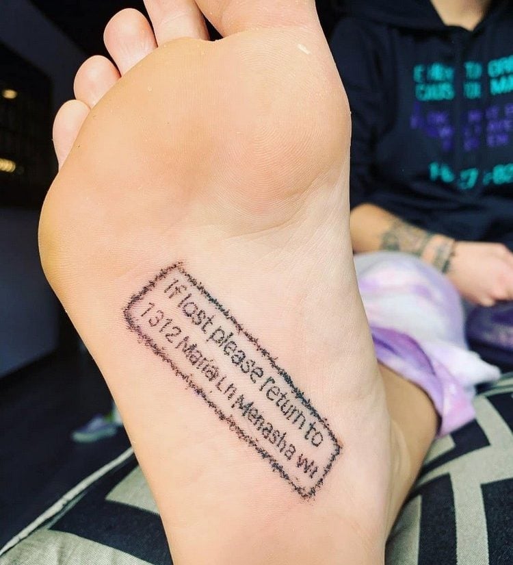 lustige Tattoodesigns für Frauen Tattoo uf Fußsohle