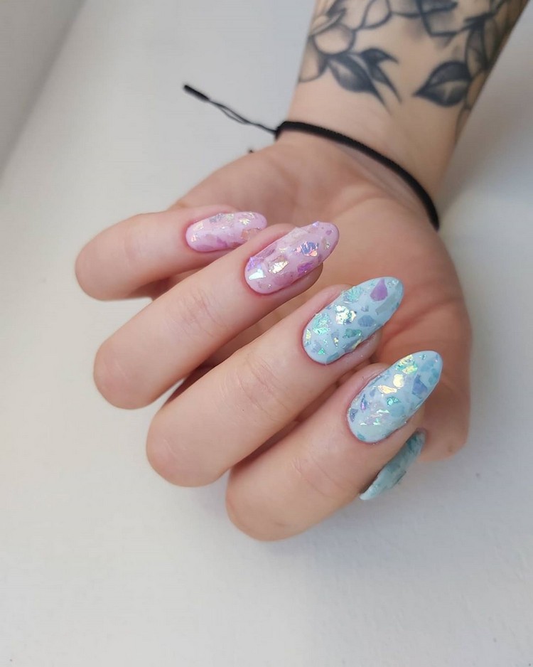 pastel colored nail polish nails in almond shape Glass Nails nail trend