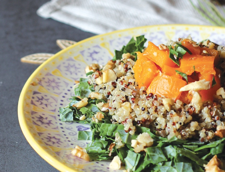 Detox Kur im Herbst - Salat mit Spinat Quinoa und Kürbis
