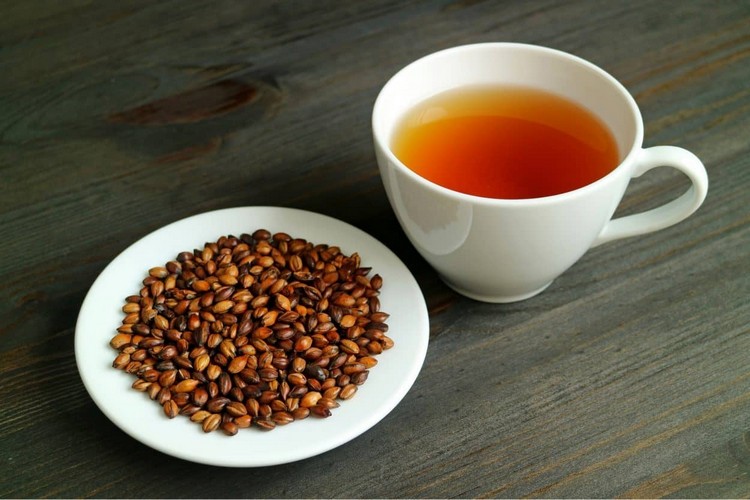 Gerstentee Zubereitung Körperentgiftung mit Tee Vorteile