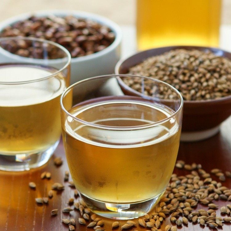 Körperentgiftung mit Tee Gerstentee Vorteile für die Gesundheit