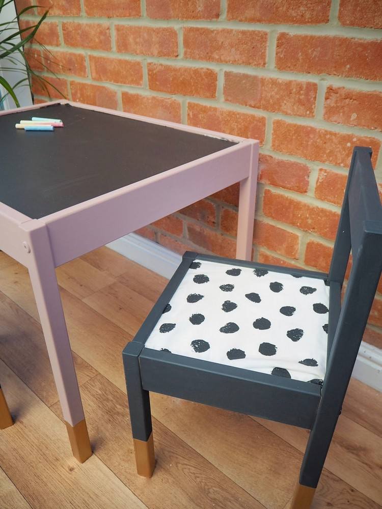Kreidetafel Tisch für Kinderzimmer selber machen Ikea Hack