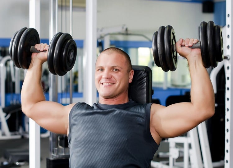 Okklusionstraining Studie Bizeps Trainingsplan für Muskelaufbau Männer
