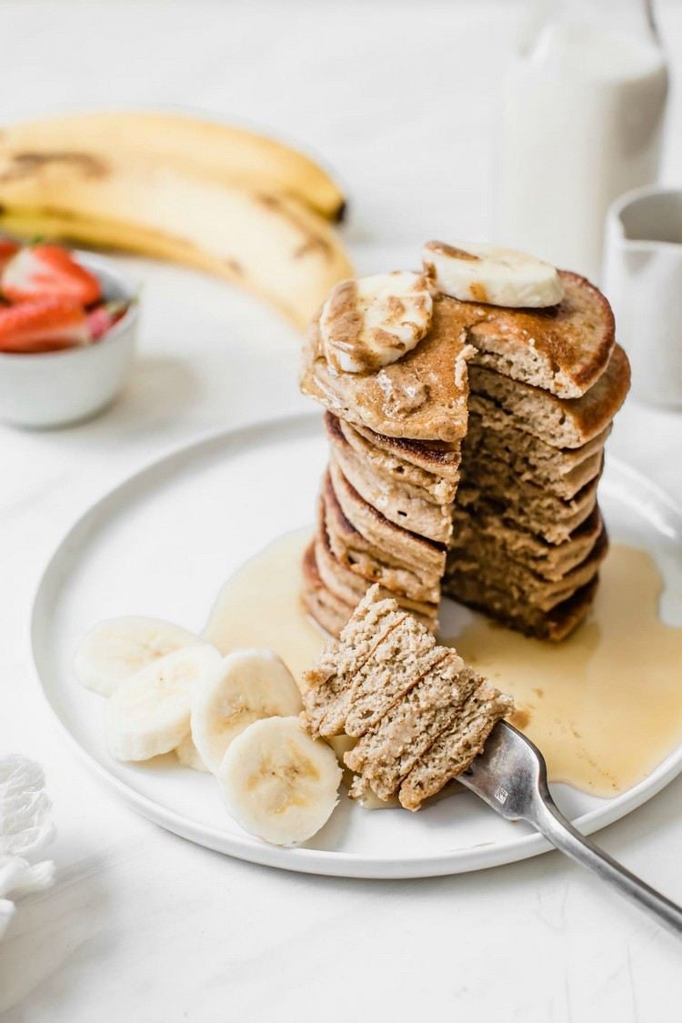 Pancakes mit Proteinpulver und Banane Haferflocken Pfannkuchen Rezept