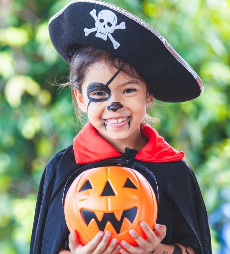 Pirat schminken zu Halloween einfach