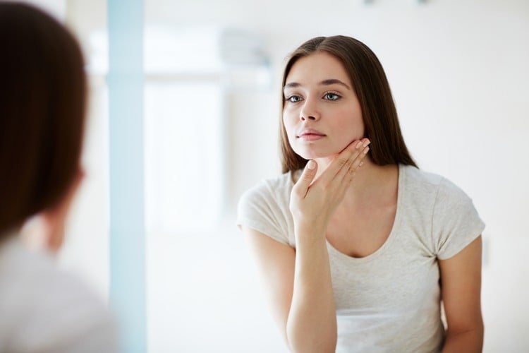Toner für das Gesicht Anwendung Hautpflege Tipps empfindliche Haut