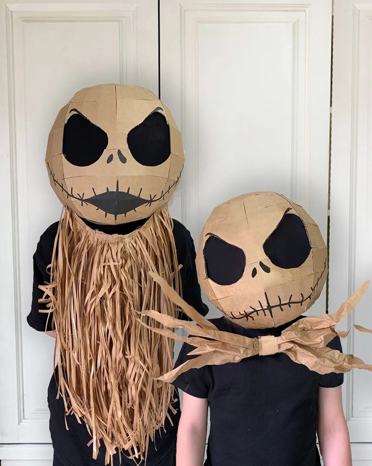 Bärte mit Papier aus dem Schredder selber machen