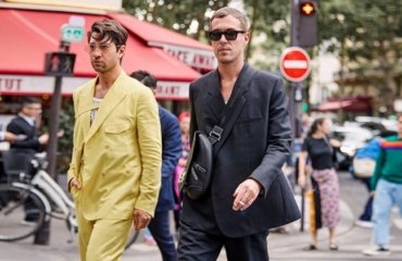 lässiger stil mit übergroßen anzügen in knalligen farben als modetrends männer 2021 tragen