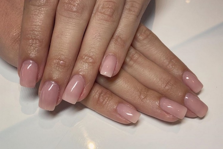 Gelnägel Natur Sind Der Eleganteste Nageltrend Des Jahres 4151