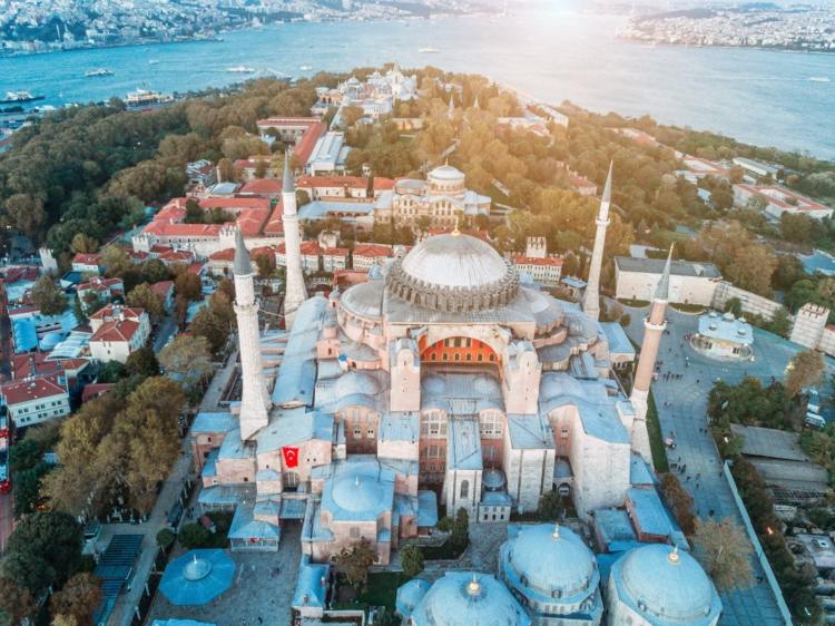 Haartransplantation Methode in Istanbul, im Mekka der Haarverpflanzungen