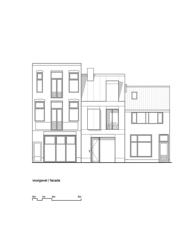 Haus mit Cortenstahl-Fassade in der Altstadt in den Niederlanden Bauplan