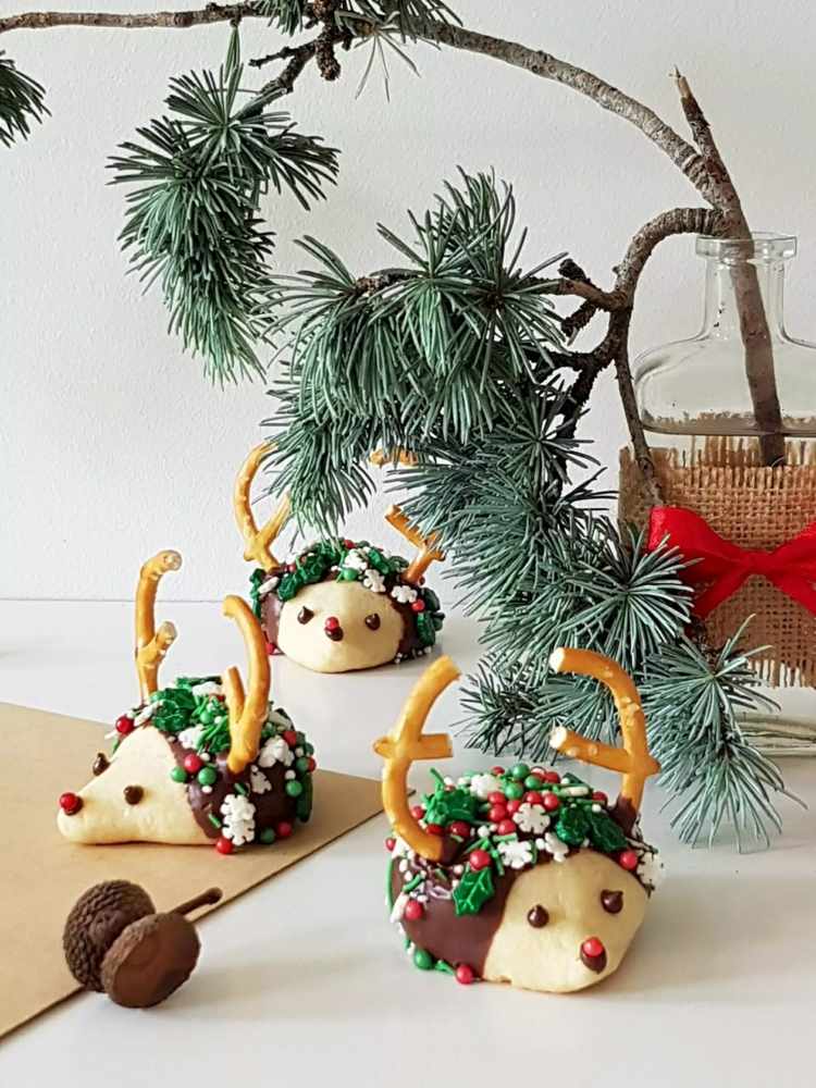 Weihnachtsgebäck Rezepte - Idee für Igel aus Mürbeteig oder anderem Teig