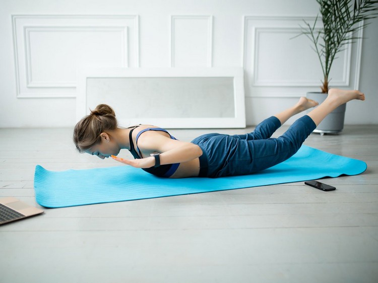Yoga Übungen bei Rückenschmerzen Mobility Training was ist das