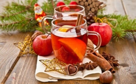 einfache Winterpunsch Rezepte Glühwein mit Äpfeln