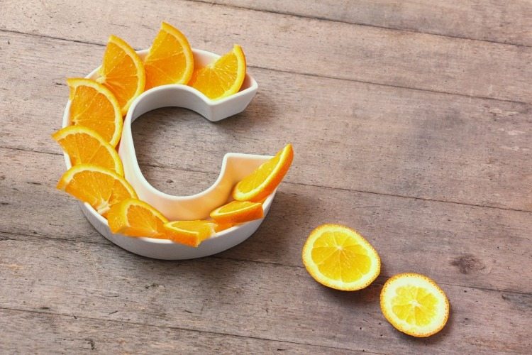 hoher gehalt von vitamin c in organgen sorgt für starke immunantwort bei krankheiten
