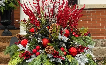 wintergesteck für draußen in rot