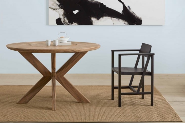 Japandi Wohnstil minimalistische Möbel und neutrale Farbpalette fürs Esszimmer
