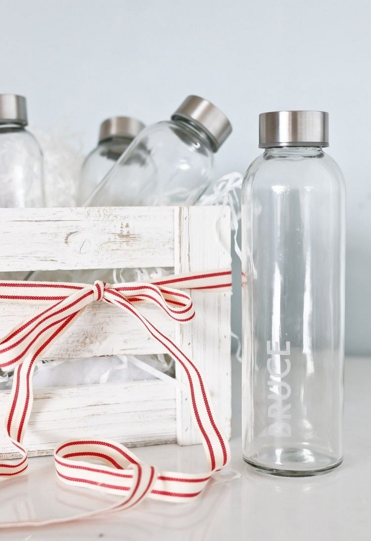 Nachhaltige Geschenkideen wiederverwendbare Trinkflaschen aus Glas