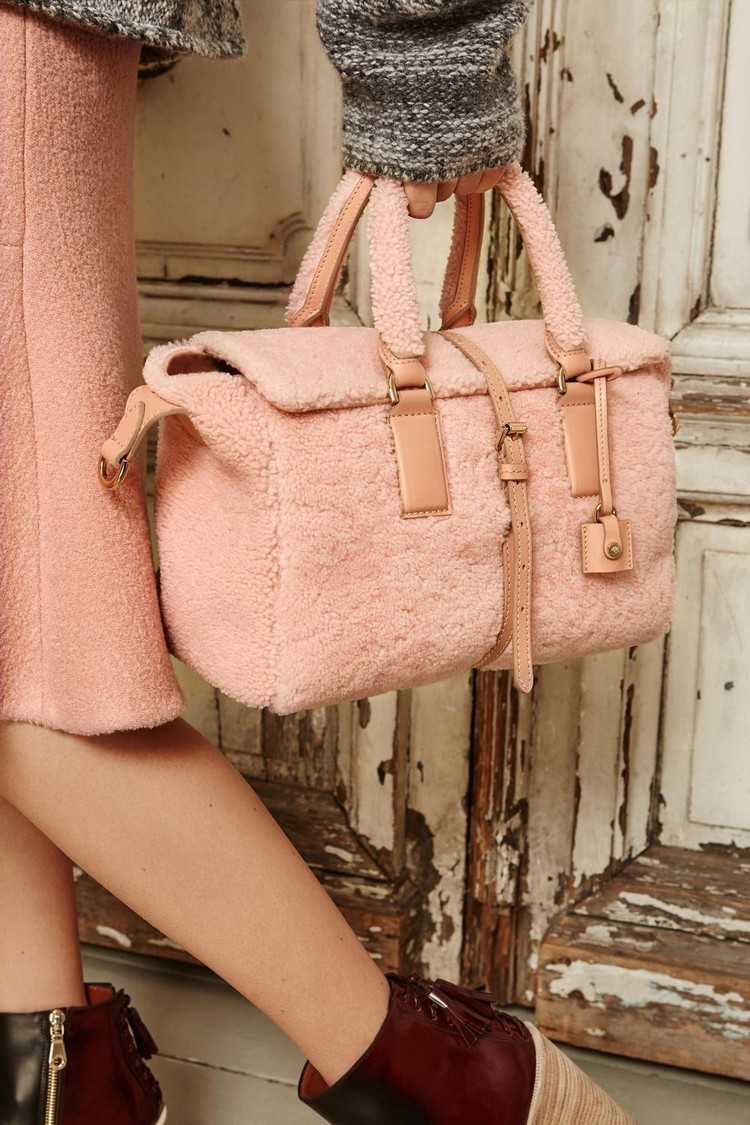 Shearling Bags Outfits Handtaschen Trend Herbst Winter 2020