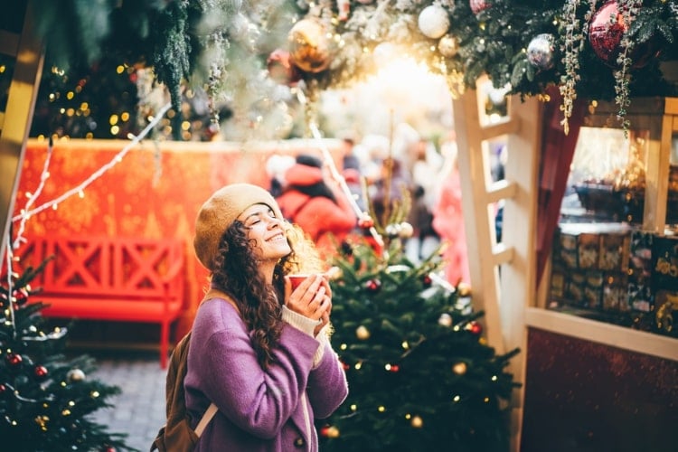 Weihnachtsmarkt zu Hause im Garten - Die frische Lust in weihnachtlicher Atmosphäre genießen