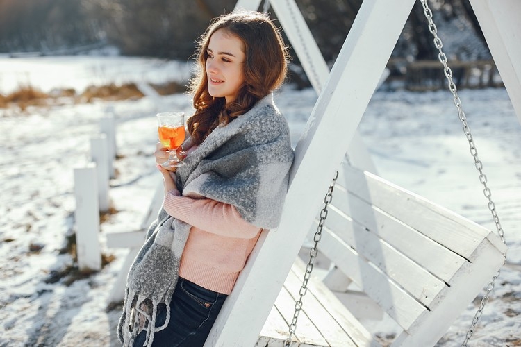 ätherische Öle für die Haare Haarpflege im Winter Tipps