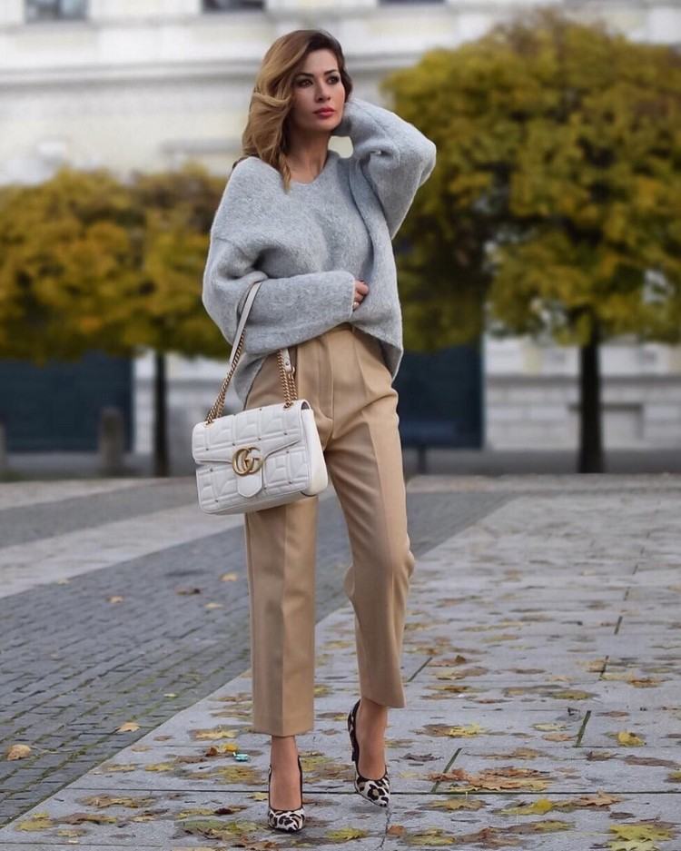Oversize Pullover kombinieren Stoffhose im Winter tragen Oversized Outfits