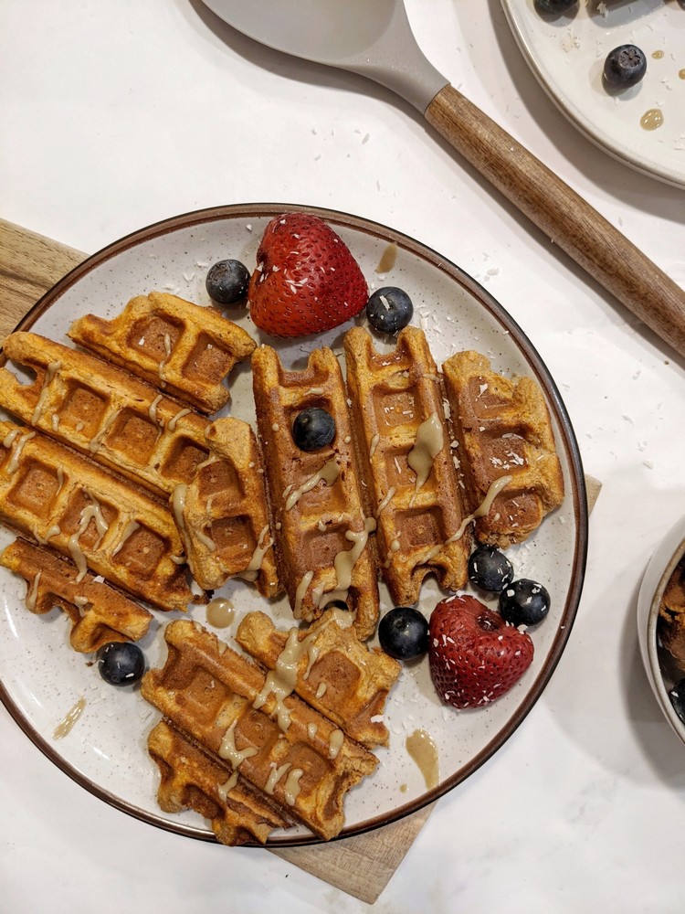 Protein Waffeln ohne Proteinpulver schnelles Frühstück zum Abnehmen und Muskelaufbau