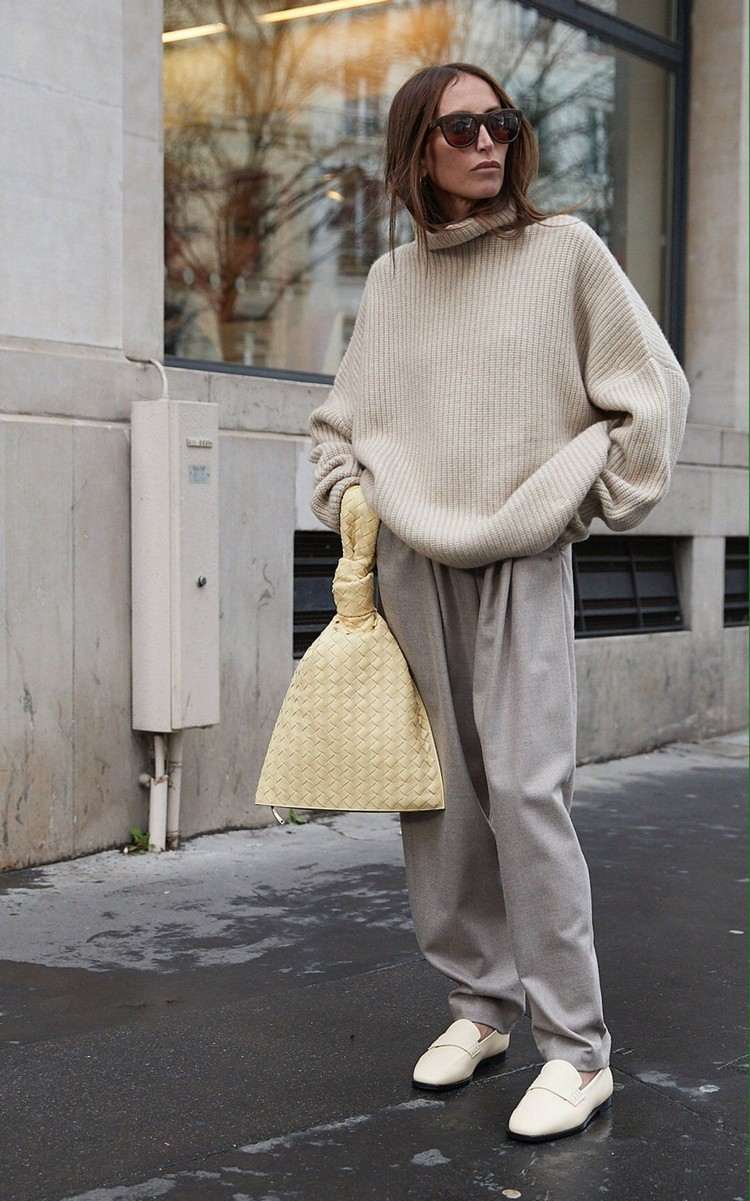 Stoffhose im Winter tragen Long Pullover wie kombinieren