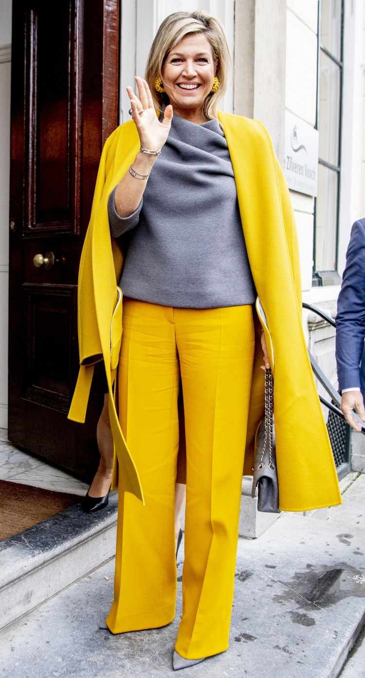 Winter Business Outfits Grau und Gelb kombinieren Kleidung