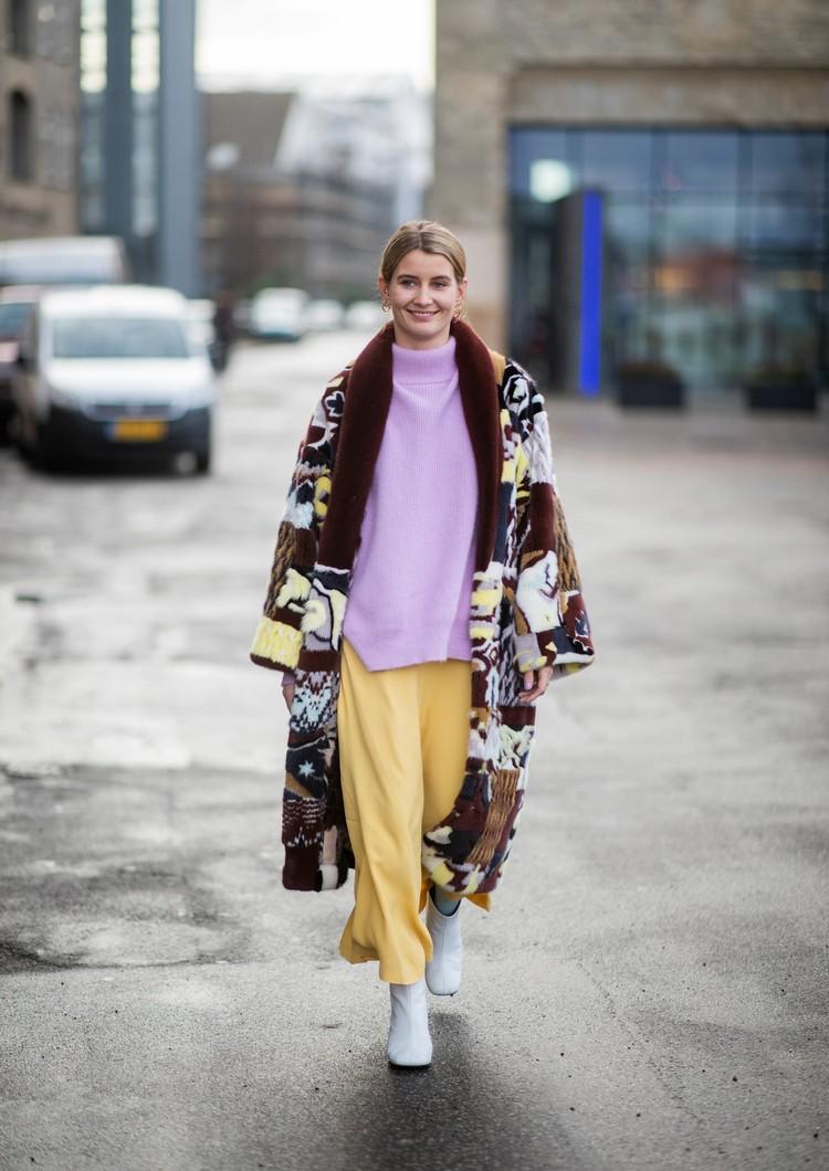 Winter Outfit in Pastellfarben Oversized Outfits Modetrends 2021