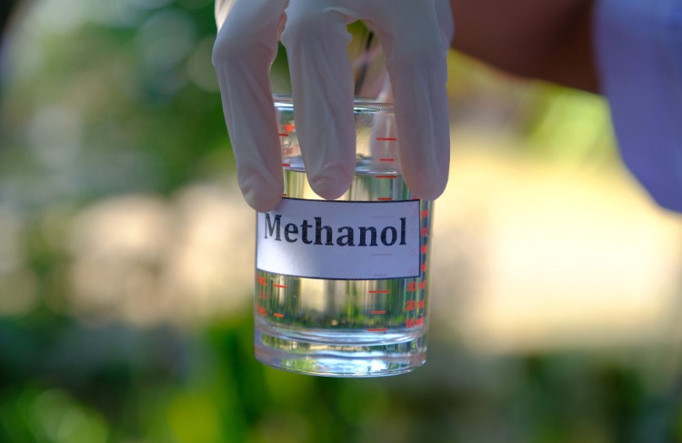 auf der basis von methanol hergestellte produkte zur desinfektion gegen sars cov 2 seien gefährlich