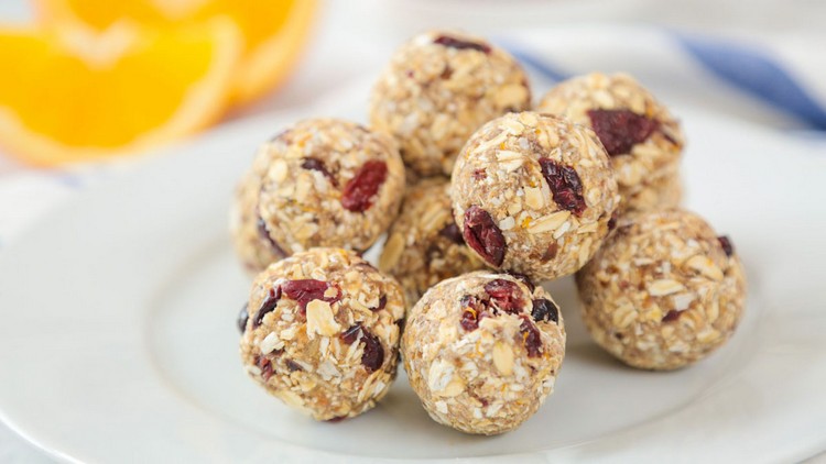 kalorienarme Energy Balls Rezepte proteinreiche Snacks zum Abnehmen