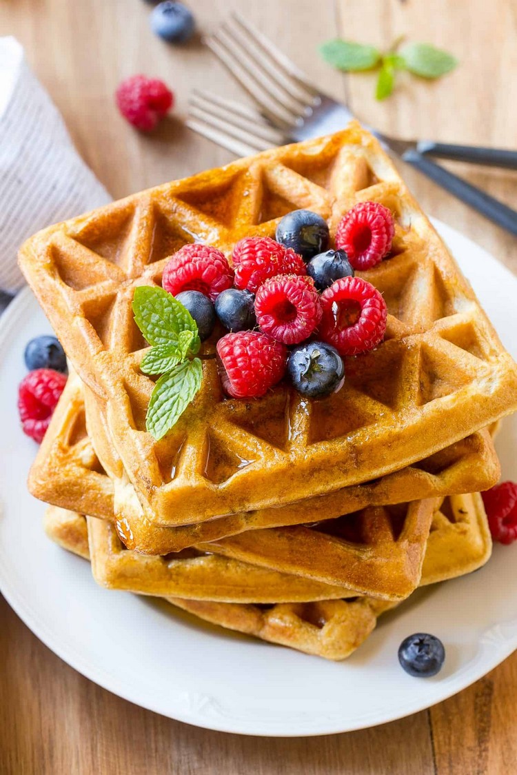 schnelles Frühstück zum Abnehmen Protein Waffeln Quark