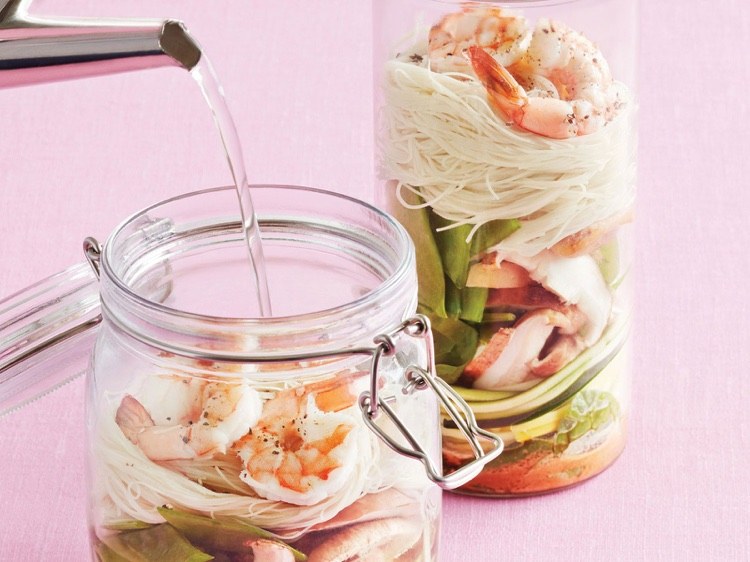 Make Instant Thai Shrimp Soup Yourself