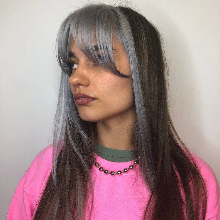Haare grau färben Two Tone Hair Haartrends 2021