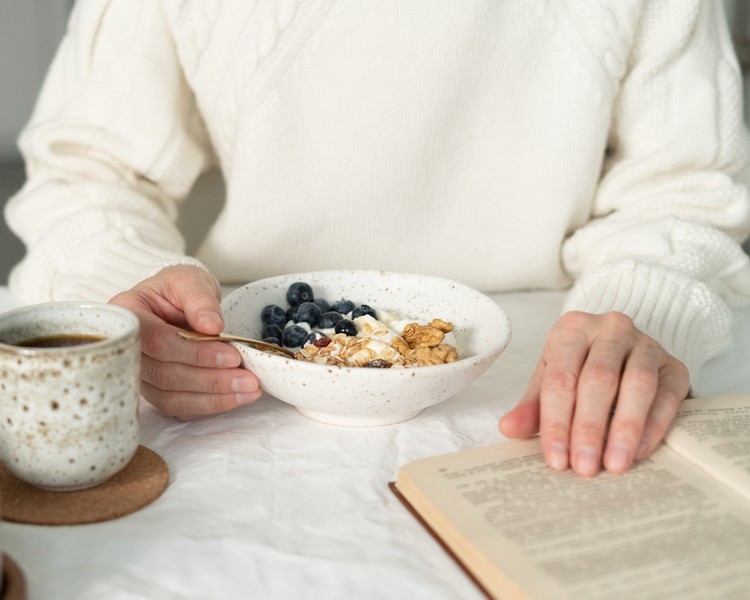 Tipps zum Wach werden morgens Frühstück essen