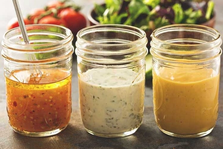 Unterschied zwischen Vinaigrette und Dressing