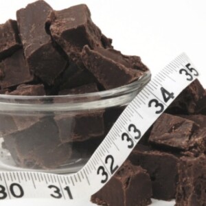 dunkle schokolade abnehmen und gewichtsreduktion vorteile und mögliche risiken