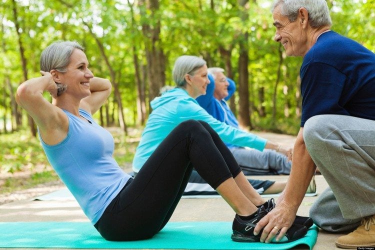 Ausfallschritte Übung Anfänger Übungen Frauen über 50
