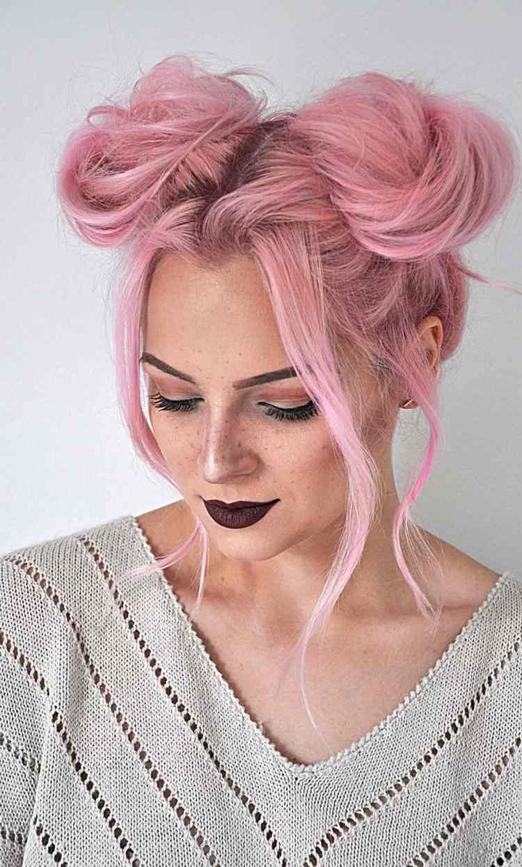 Haare rosa färben Frisuren Trends Two Buns Hairstyles