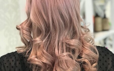 Haarfarbe Rosa Blond im Trend bei Blondinen