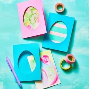 Osterkarten basteln Erwachsene mit Wasserfarben malen