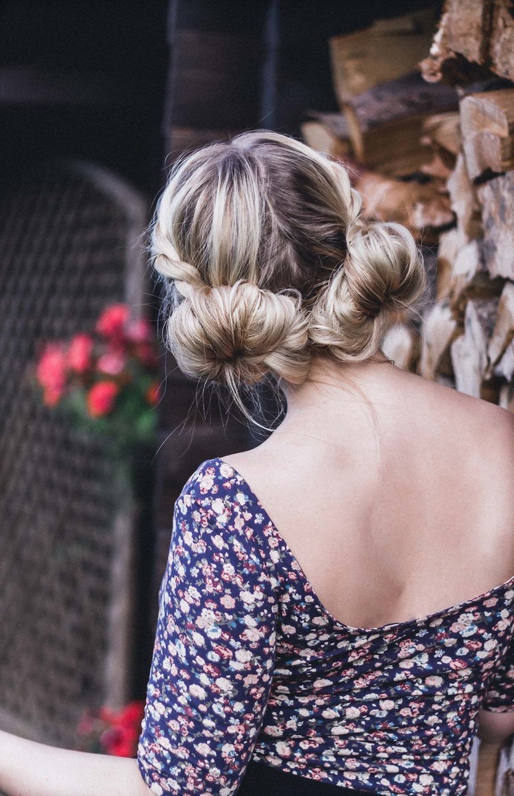 niedriger Dutt Frisur Anleitung Two Buns Hairstyles Frisurentrends 2021