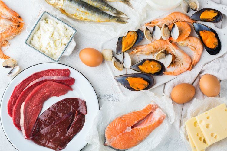 viel Cobalamin oder Vitamin B12 gibt es in Fisch und Fleisch
