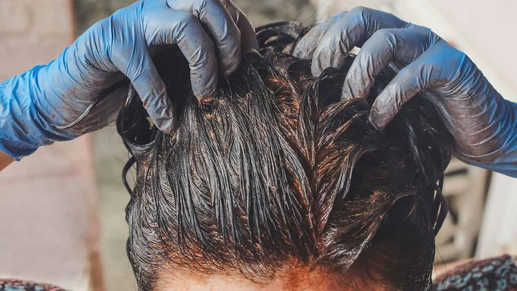 wie die Haare mit Henna färben natürliche Färbemittel für graue Haare