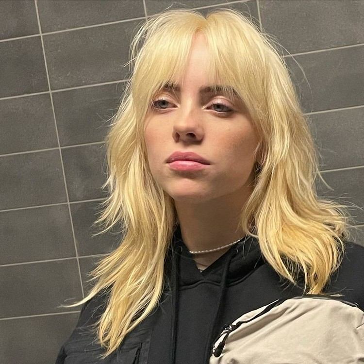 Billie Eilish blonde Haare die schönsten Blondtöne 2021