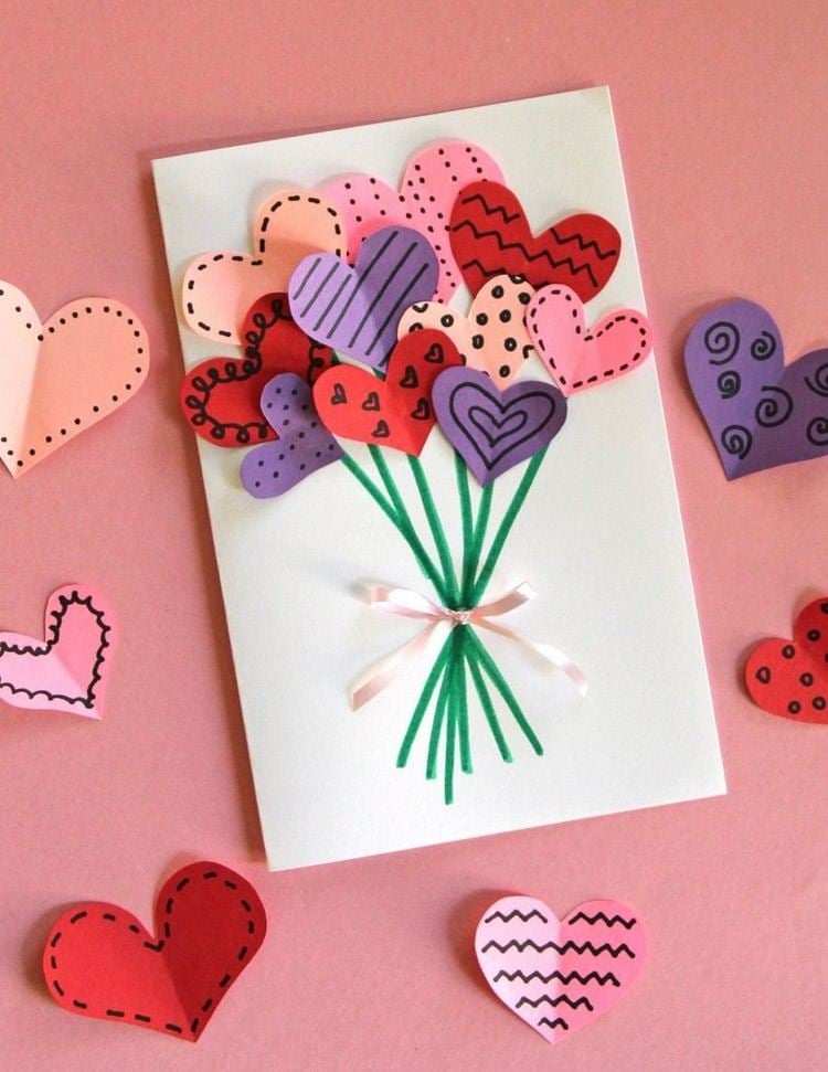DIY Muttertagskarte mit Blumenstrauß aus Herzen
