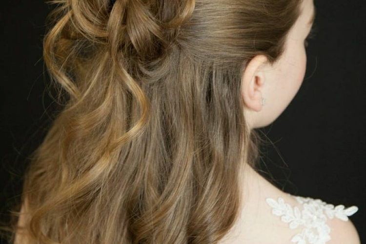 Jugendweihe Frisuren zum Nachstylen - Ideen & Anleitungen