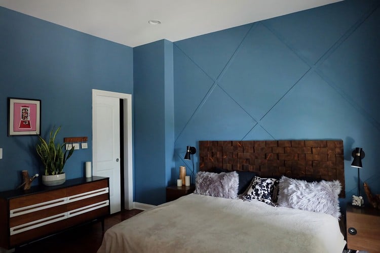 Schlafzimmer Ideen 2021 blaue Wände mit Struktur