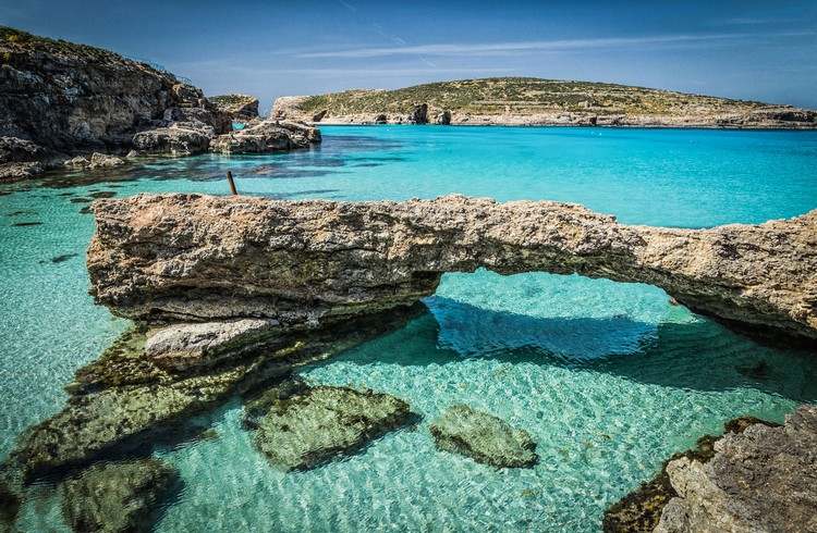 Blue Lagoon Strand Malta Wetter Mai Urlaub ohne Quarantäne